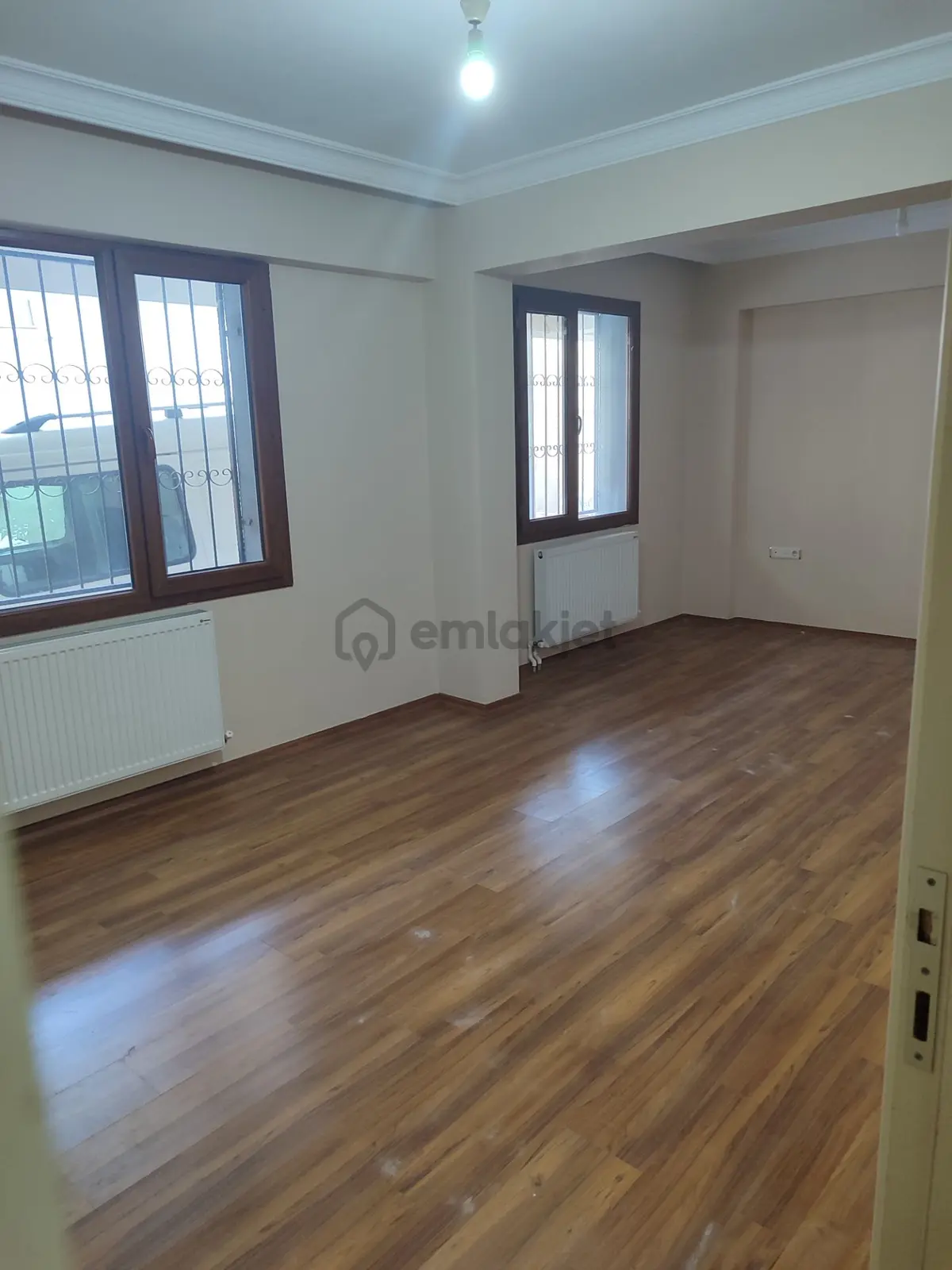 Kemalpaşanın Merkezinde Acil Satılık 4+1 Doğalgazlı Daire - 14