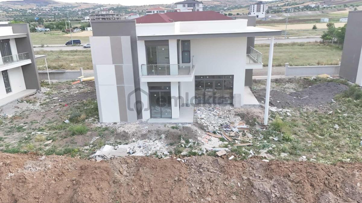 [ema]ataşehır'de Modern Mimarili Satılık Lüks Vıllalar - 5