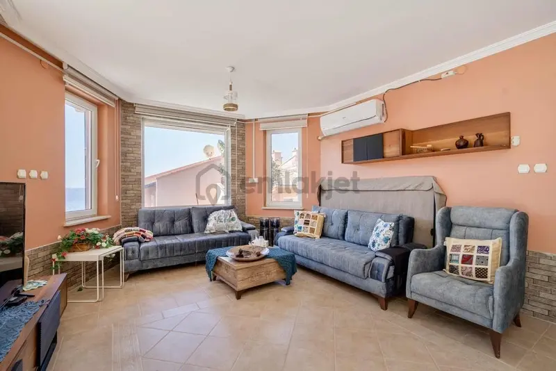 Mudanya'da Denize Sıfır Altınışık Villa Sitesinde Özel Villa - 22