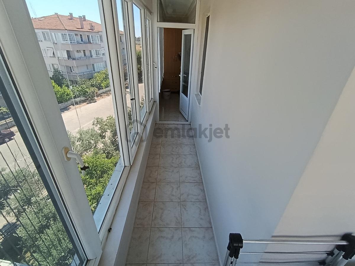 Altınkumda Ayrı Mutfaklı Çift Wcli Full Eşyalı 2+1 Satılık Daire - 14