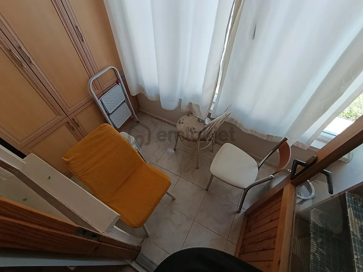 Altınkumda Ayrı Mutfaklı Çift Wcli Full Eşyalı 2+1 Satılık Daire - 18