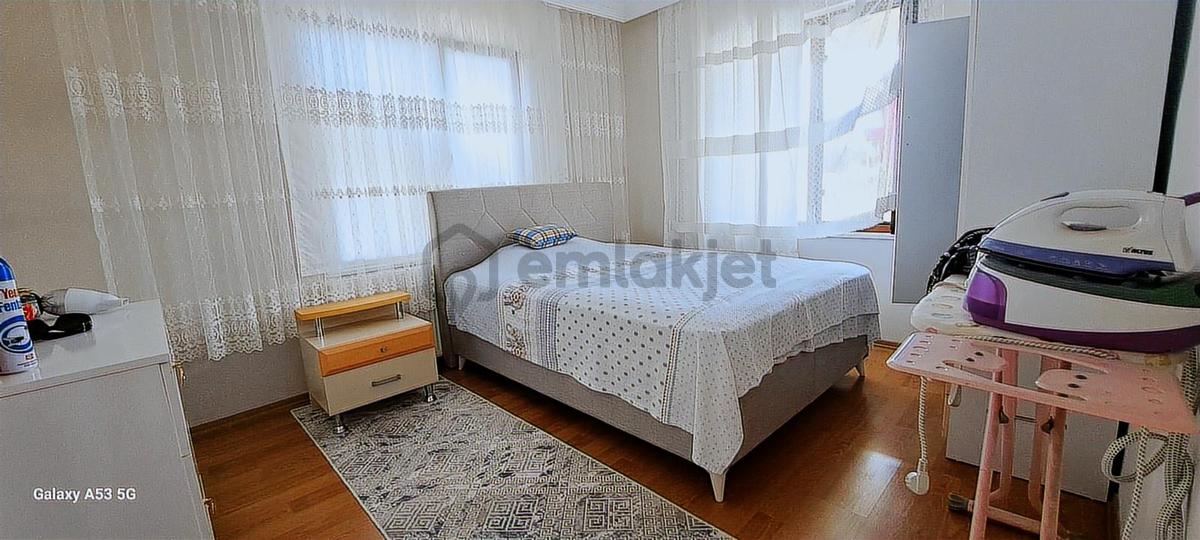 Karapürçek'te 945 M2 Arsa İçinde Satılık 2 Katlı Müstakil Ev - 13