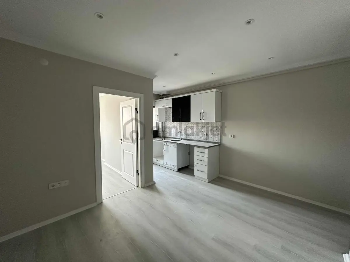 Nef Önü Cadde Üzerinde Sıfır Eşyasız Kiralık 1+1 - 11