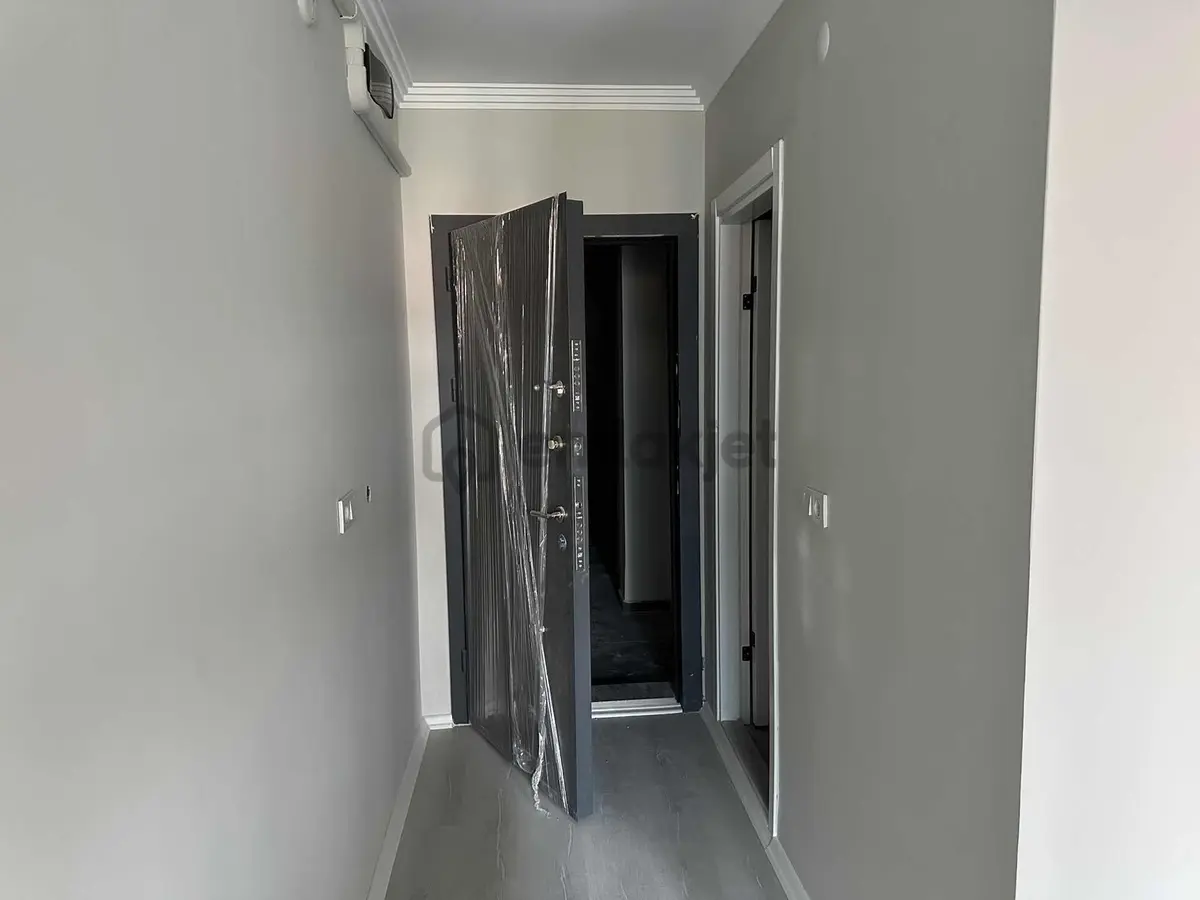 Nef Önü Cadde Üzerinde Sıfır Eşyasız Kiralık 1+1 - 12
