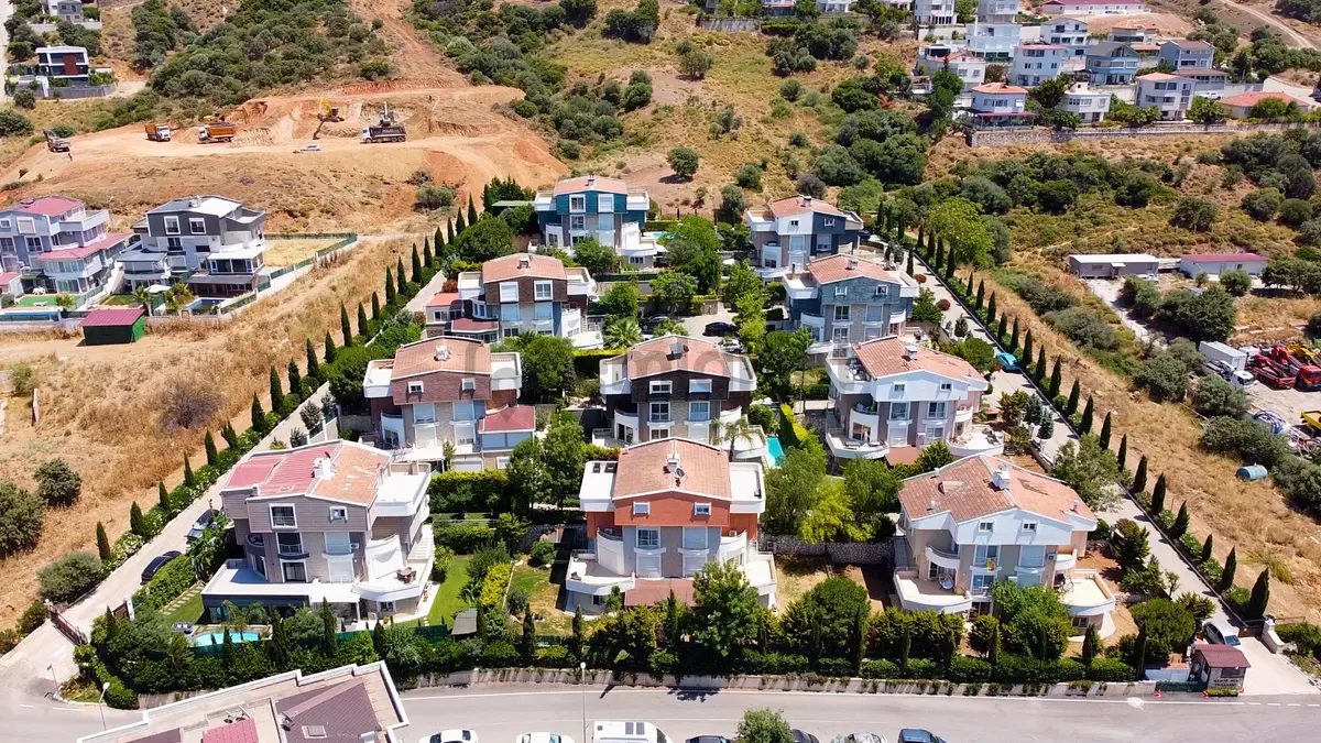 Güzelbahçe Yelki'de, Site İçinde Lüks 4+2 Fourplex - 35