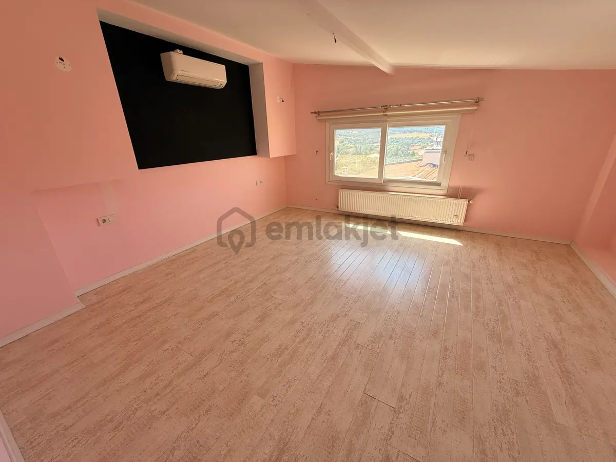 Güzelbahçe Yelki'de, Site İçinde Lüks 4+2 Fourplex - 23