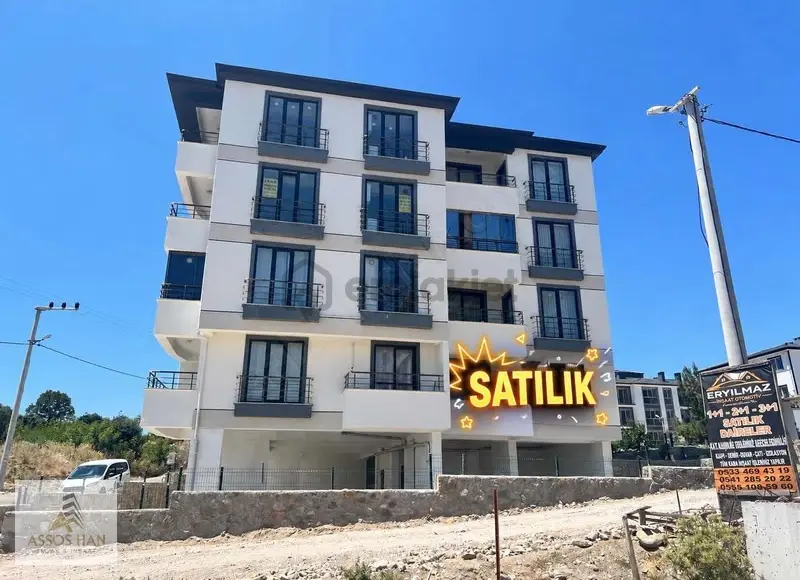 Ayvacık Teras Cafe Üstünde Satılık Sıfır 1+1 Daire