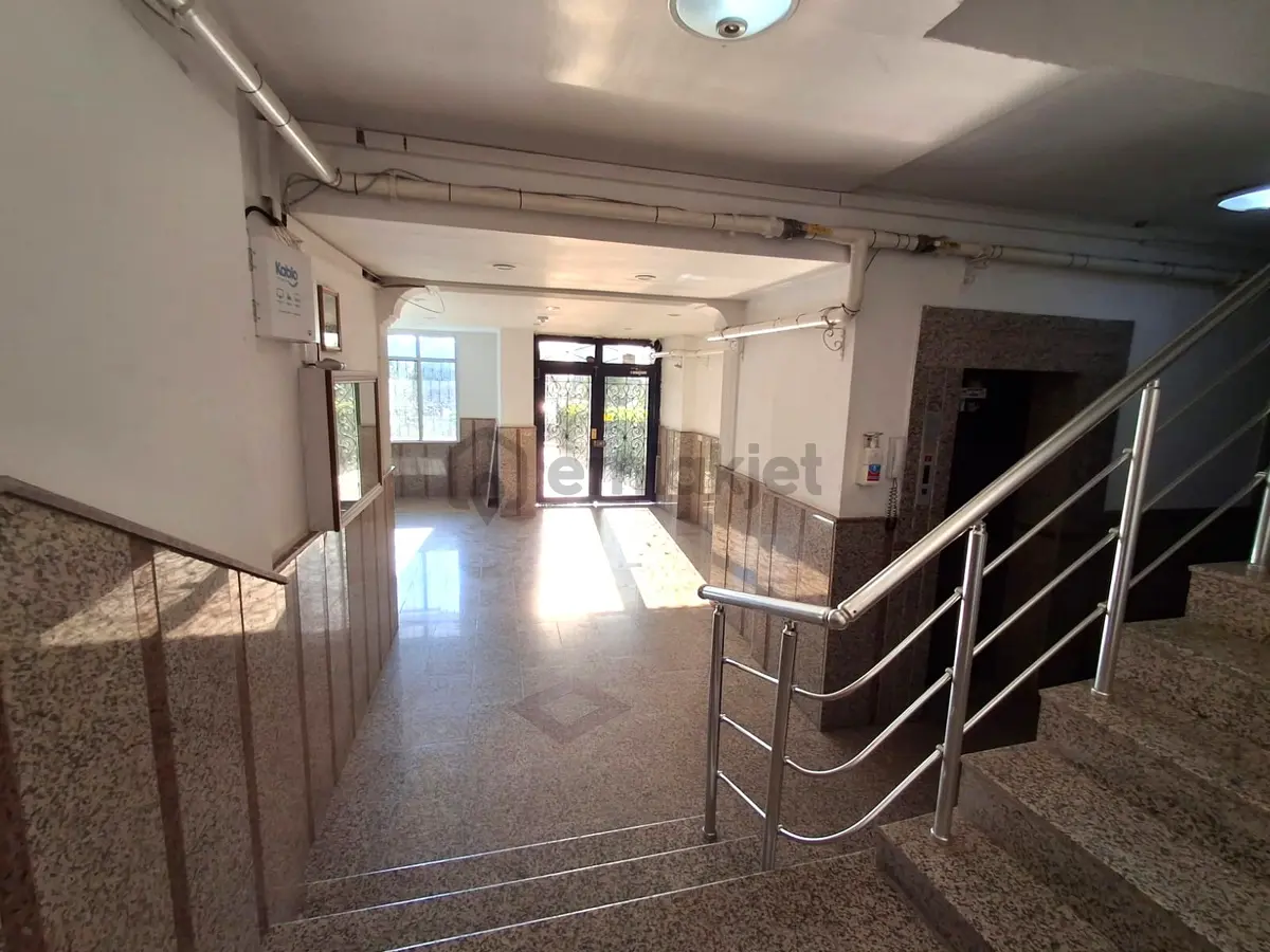Ulukent 29 Ekim Mahallesinde Eşyalı 3+1 Kiralık Daire - 12