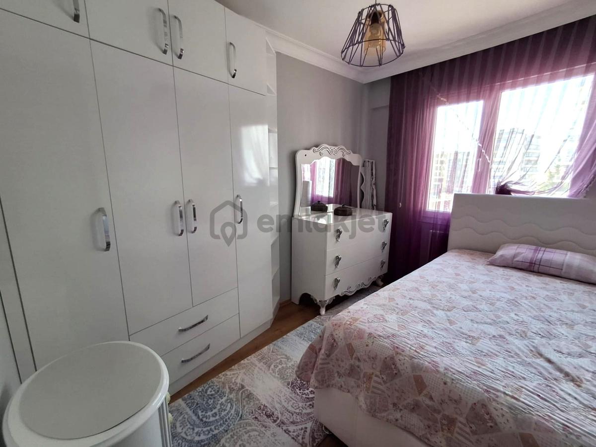 Ulukent 29 Ekim Mahallesinde Eşyalı 3+1 Kiralık Daire - 29