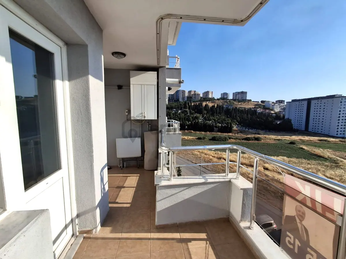 Ulukent 29 Ekim Mahallesinde Eşyalı 3+1 Kiralık Daire - 18