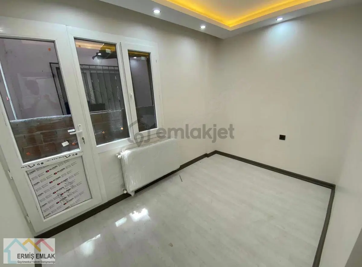Kredi Sınırsız Satılık 2+1 Daire - 8