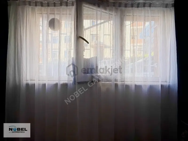 Üsküdar'da Kelepir Fırsat: 2+1, 75m² Kot 1 Daire - 4