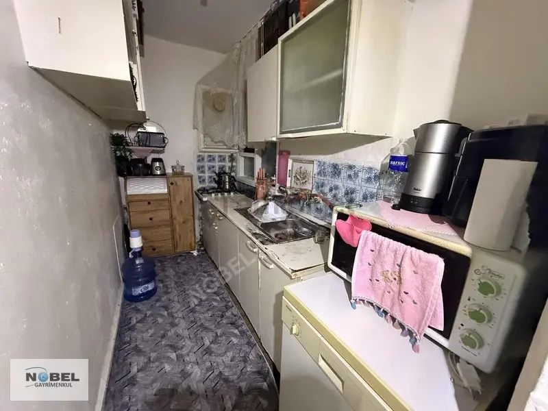 Üsküdar'da Kelepir Fırsat: 2+1, 75m² Kot 1 Daire - 16