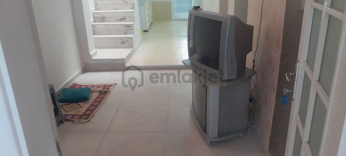 3.katlı Satılık Müstakil Ev - 12