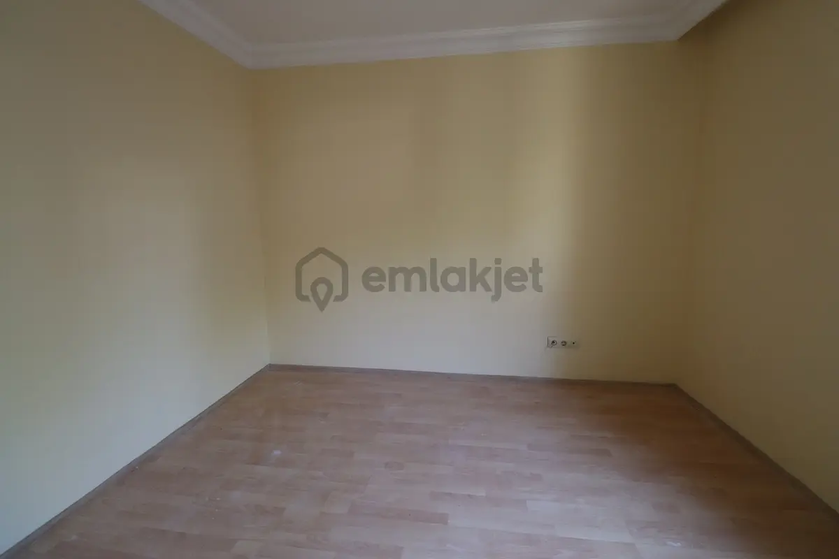 Üsküdar Bulgurlu'da Satılık 2+1 Daire - 5