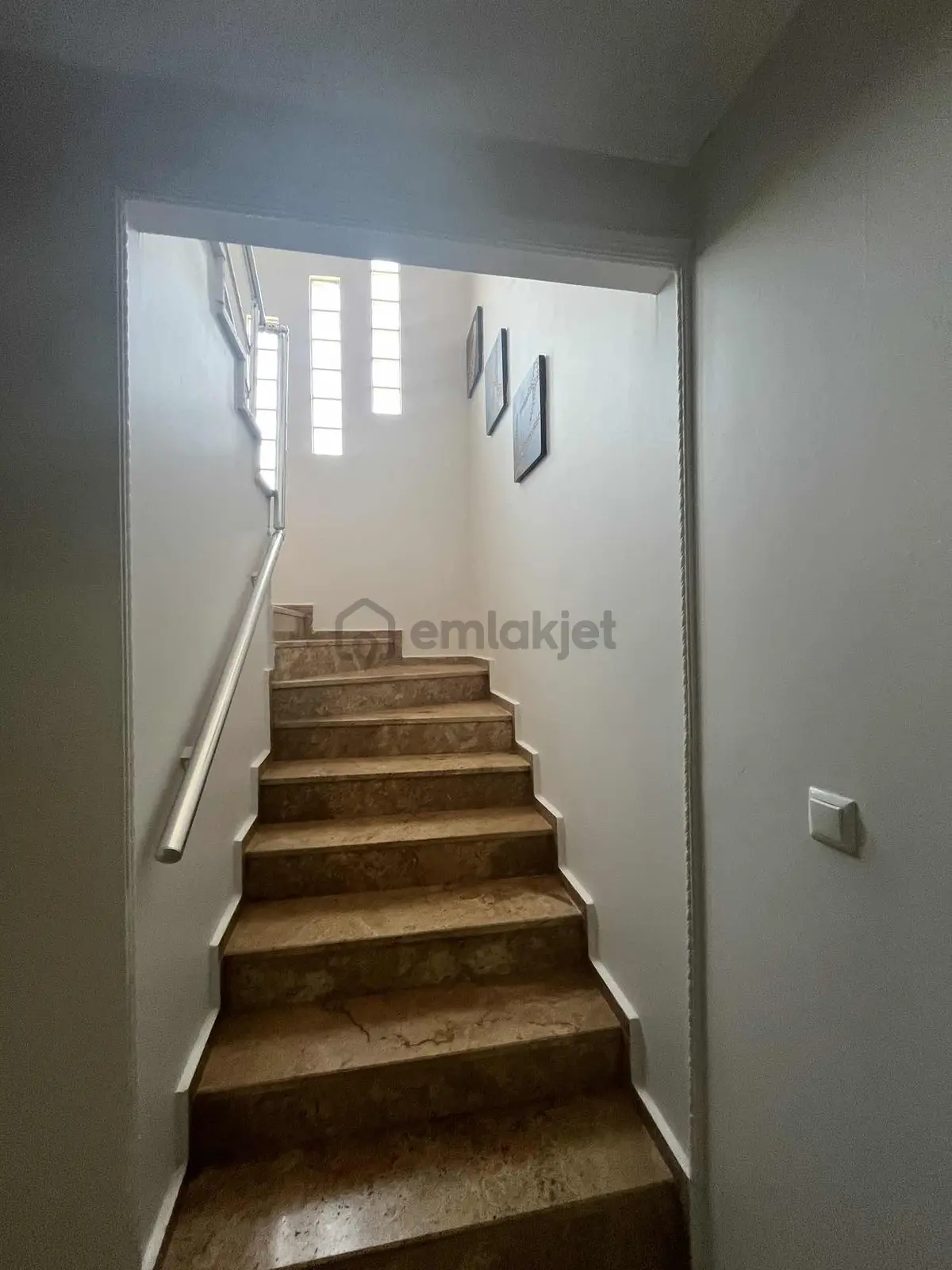 Tam Müstakil Eşyalı Kiralık Villa - 10