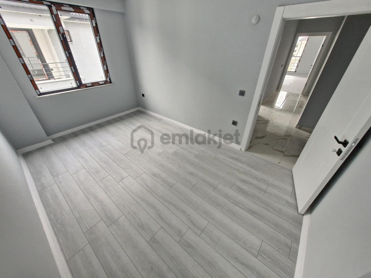 Huzur'dan Harika Konumda Satılık 2+1 Mükemmel Daire - 22
