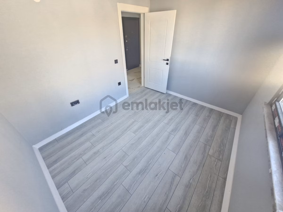 Huzur'dan Harika Konumda Satılık 2+1 Mükemmel Daire - 19