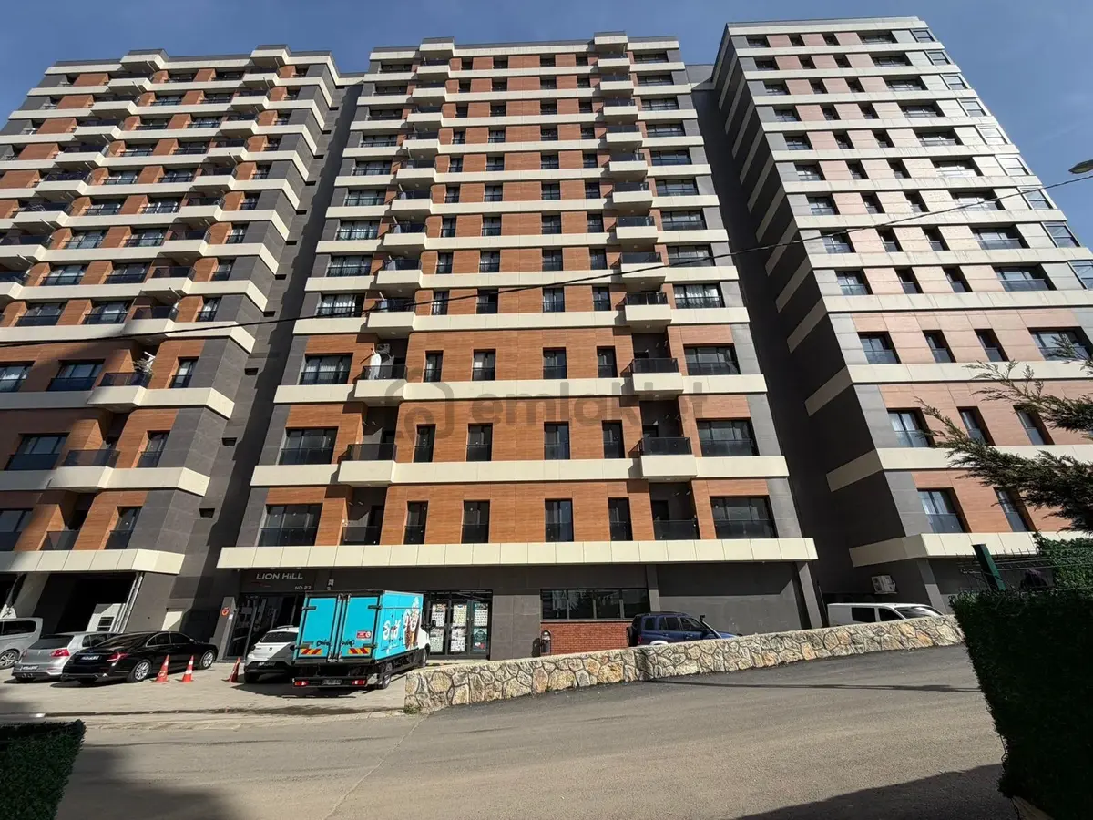 Kartal Lion Hill Sitesinde Satılık 2+1 Daire - 2