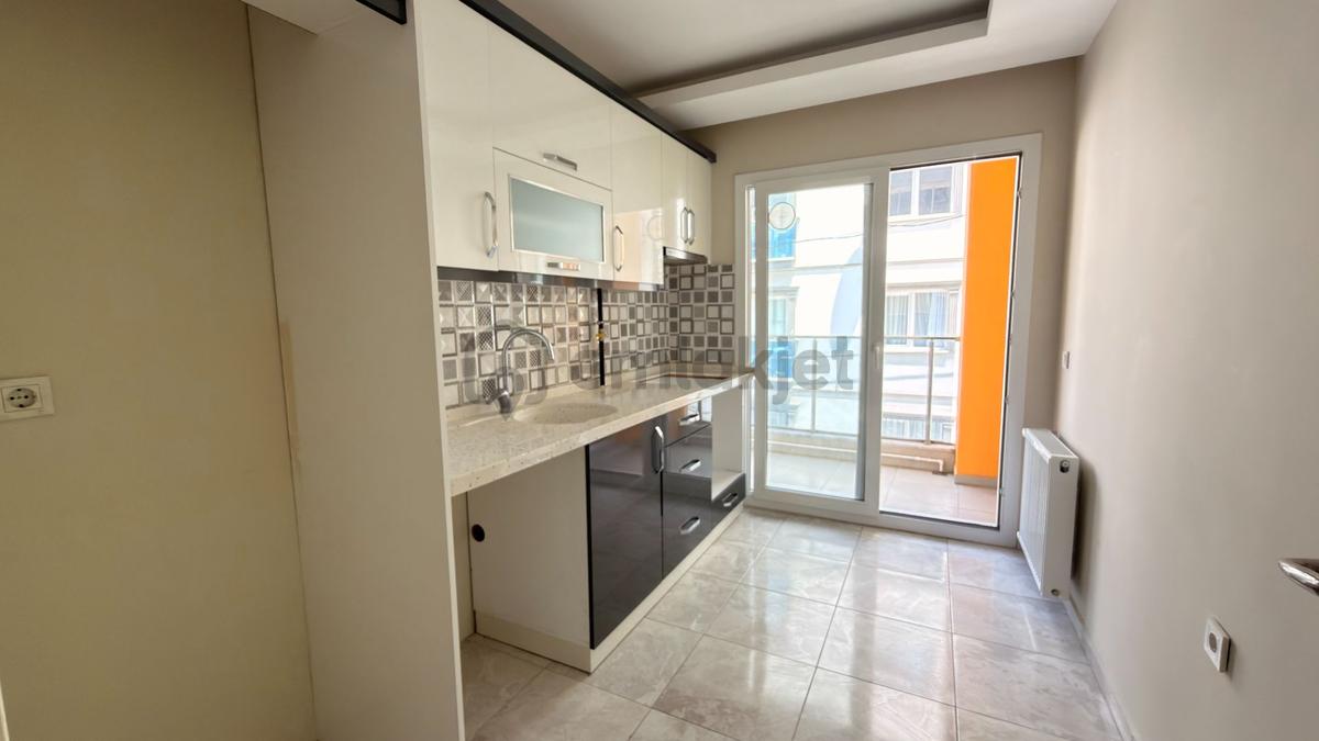 2+1, Doğalgazlı, Ayrı Mutfaklı Kiralık Daire - 23