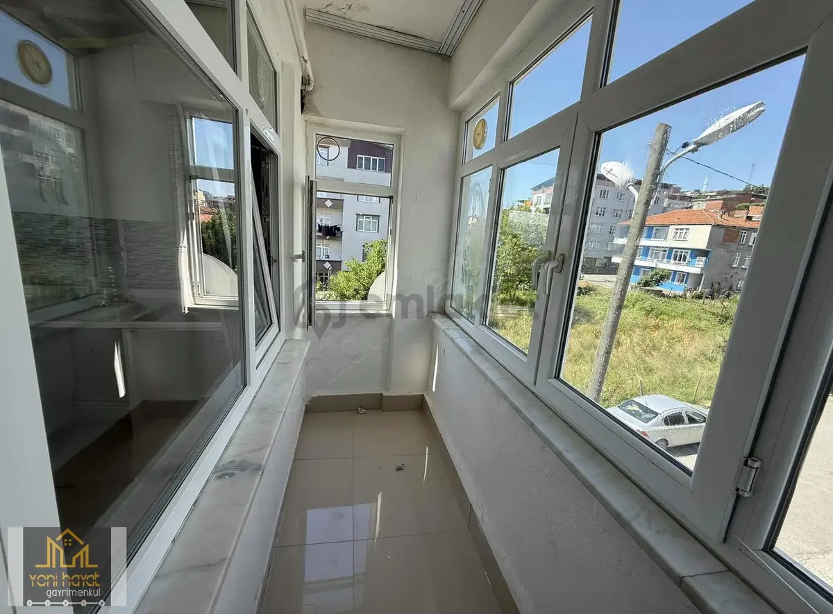 Kadifekale'de 2+1 Ara Kat Kiralık Daire - 3