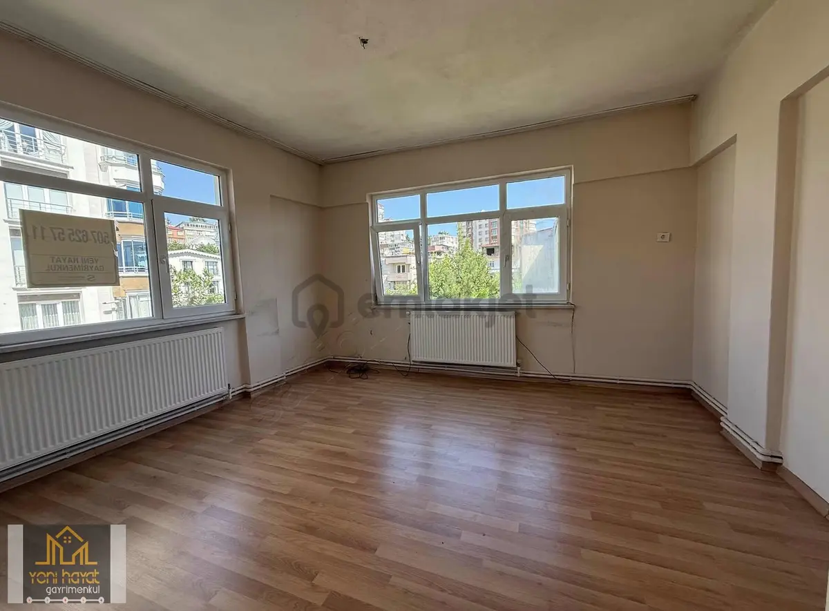 Kadifekale'de 2+1 Ara Kat Kiralık Daire - 16