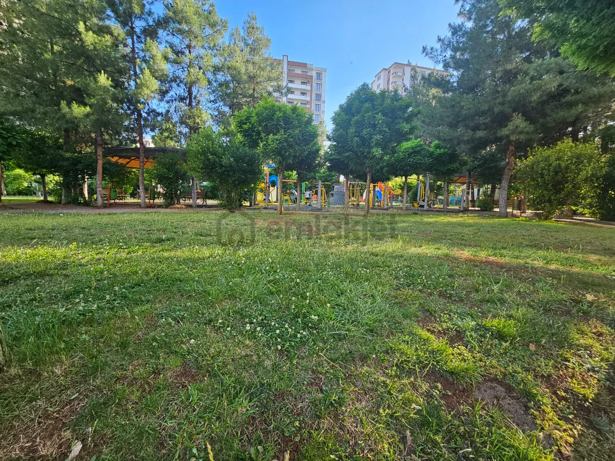 Kayapınar'da Muhteşem Manzaralı 4+1 Satılık Daire - 26