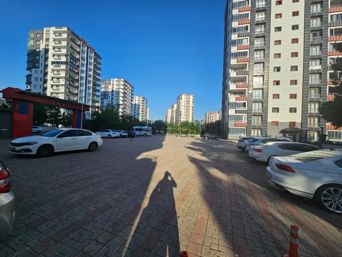 Kayapınar'da Muhteşem Manzaralı 4+1 Satılık Daire - 25