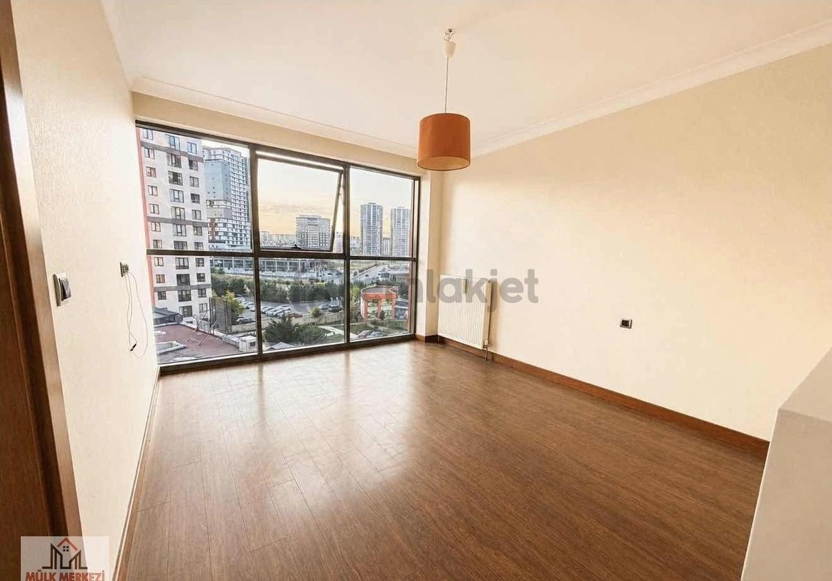 Relax Plus'da 1+1 Kat'da Kiralık Konut - 8
