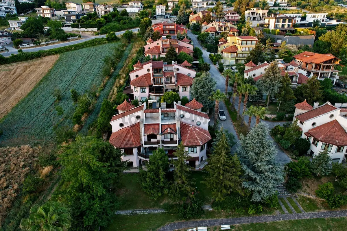 Sakarya'nın En Prestijli Sitesinde Satılık 7+2 Villa - 10