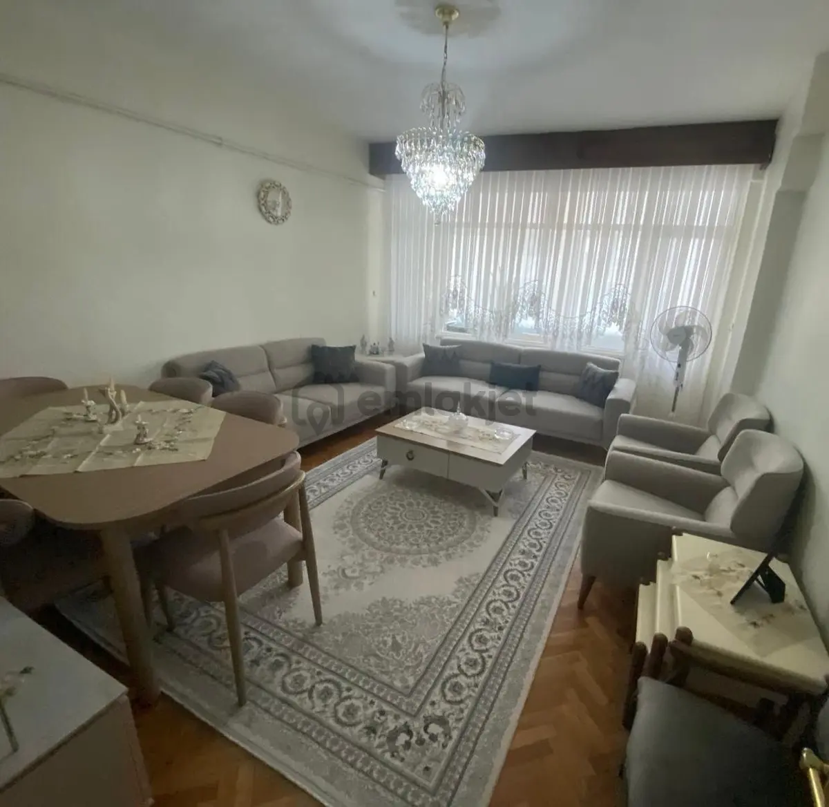 B.evlerde Kentsel Dönüşüme Girmiş 2+1 3. Kat Daire