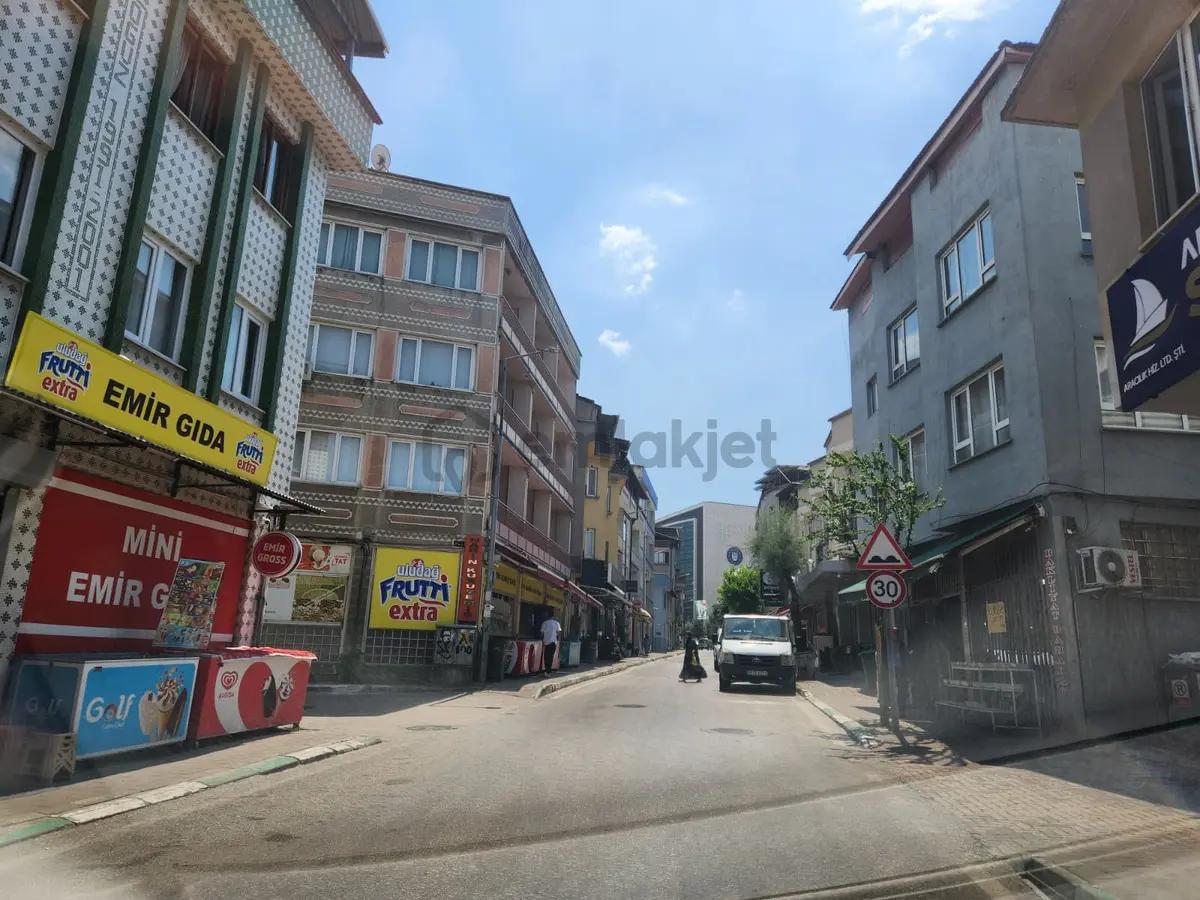 Setelden Namıkkemalde Müstakil 2 Katlı Fırsat Bina - 6
