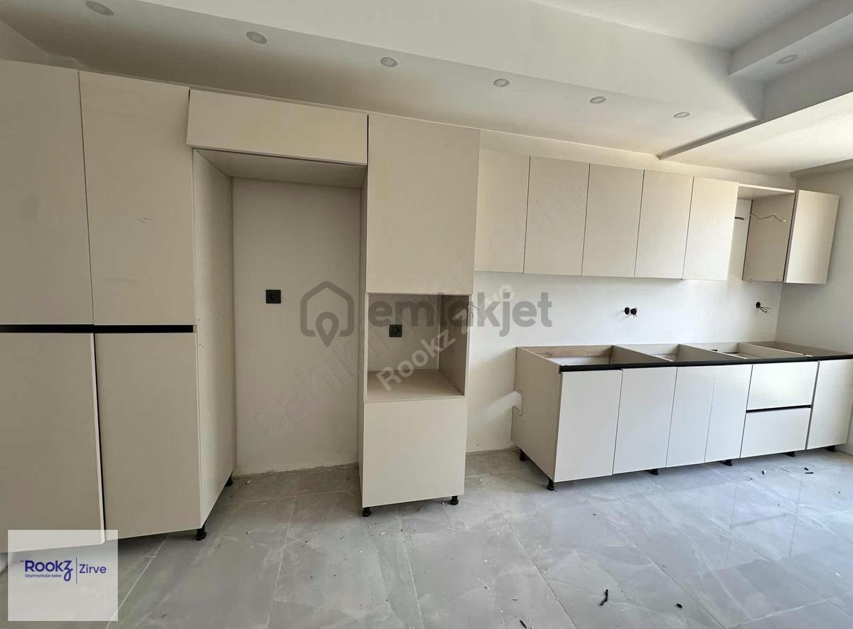Dere Mahallesinde Geniş 3+1 Ara Kat Lüks Sıfır Daire - 31