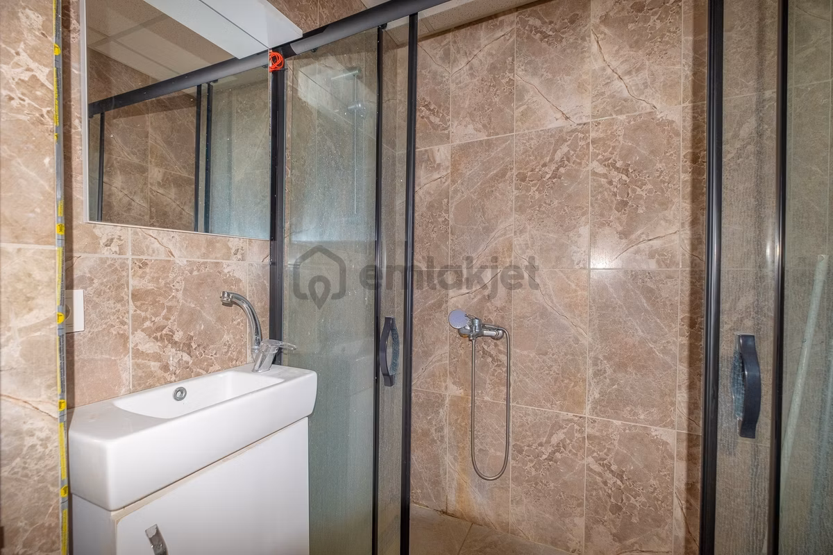 Kağıthane Gürsel'de Site İçerisinde 2+1 Satılık Daire - 15