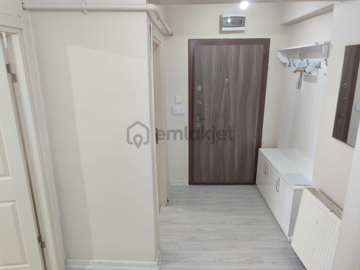 Asel'den Meydan-dablak Çok Nezih Asansörlü 1+1 Daire - 8