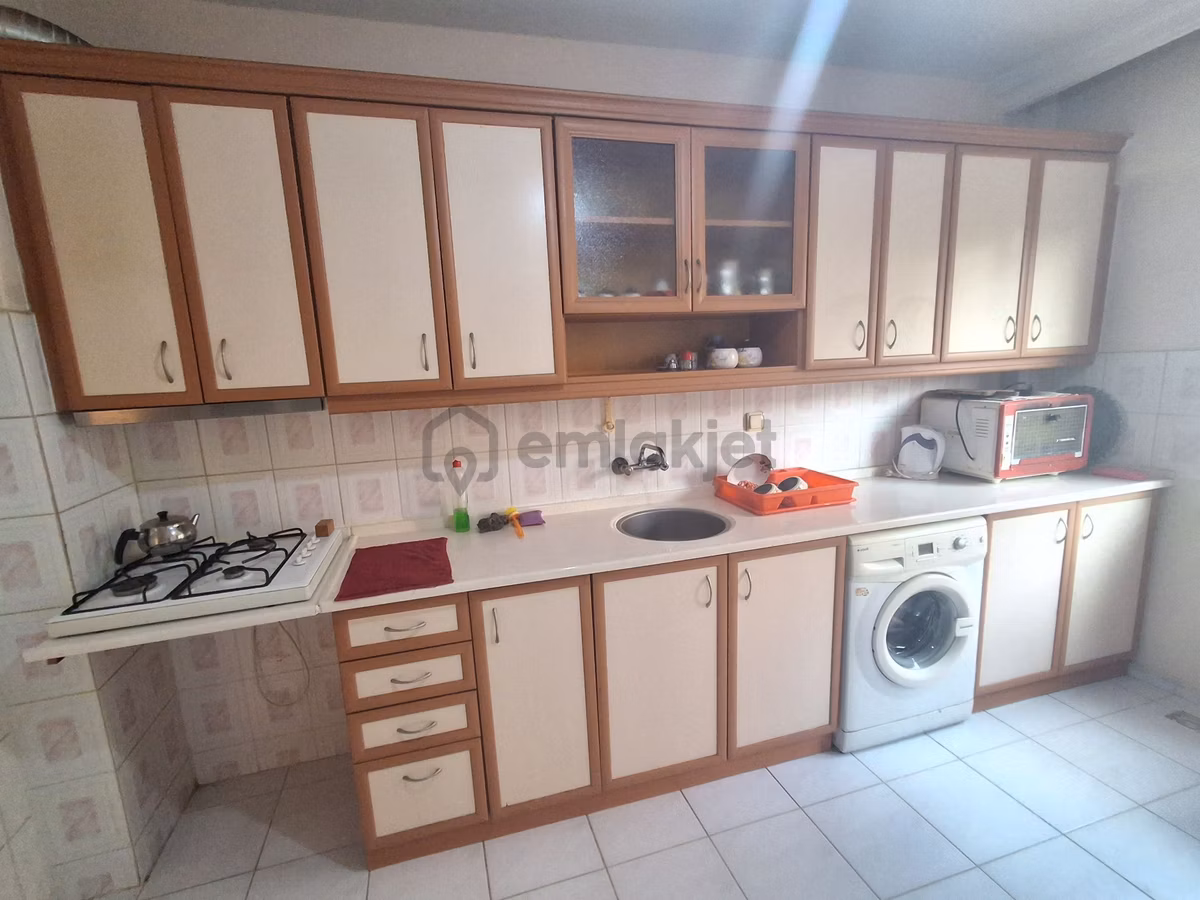 Nazilli Şirinevler'de Satılık Eşyalı Geniş 3+1 Daire - 19