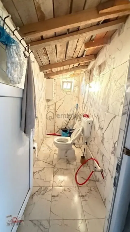 Asatılık Müstakil Ev Arsası - 35