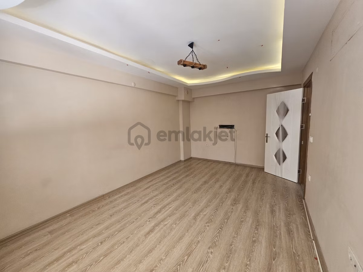 Bucada Sınırsız Kredye Uygun Plan Projeli Evebeyn Banyolu Daire - 3