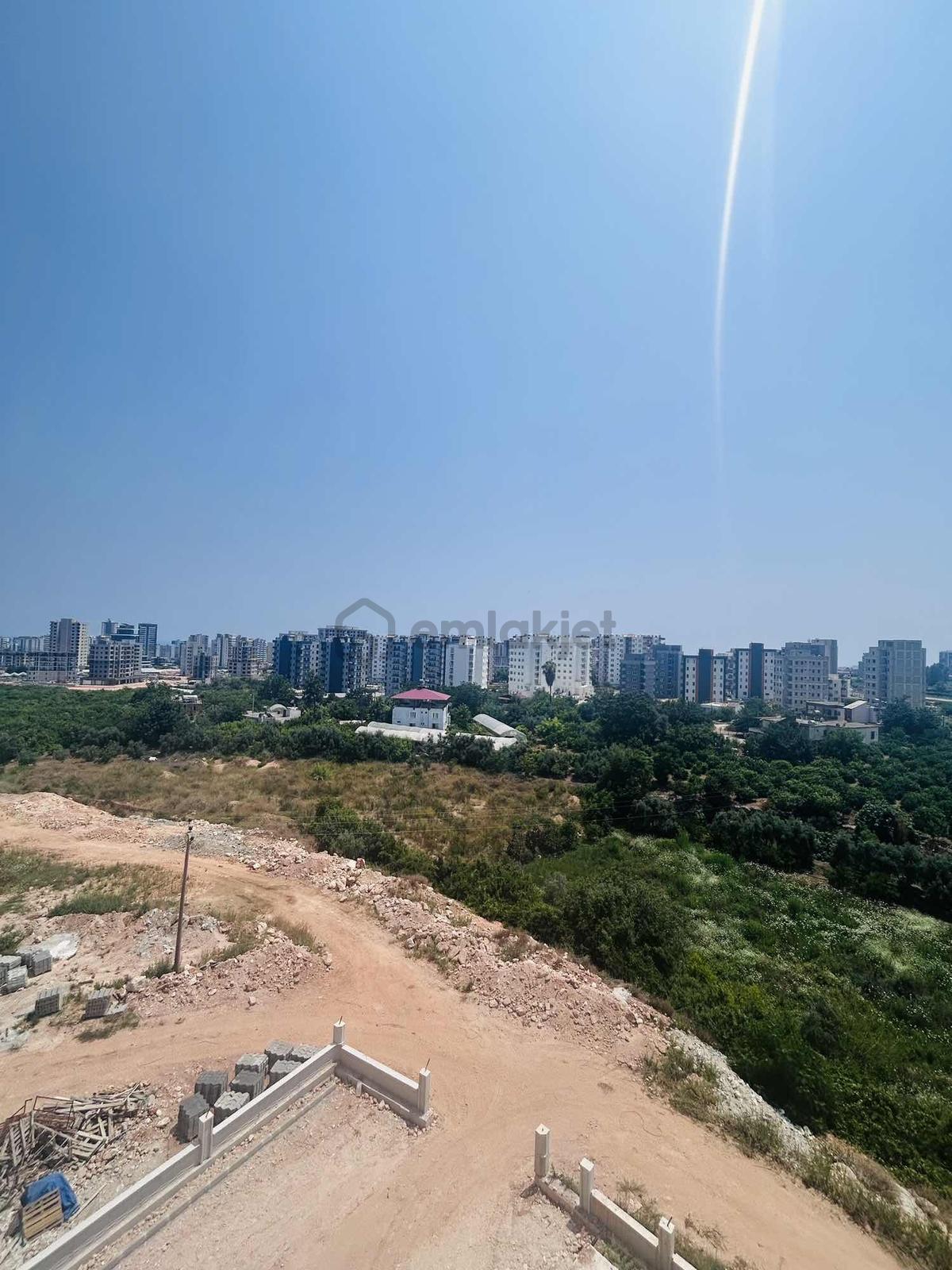 Mersin Eski Mezitlide Satılık 1+1 Daire - 17