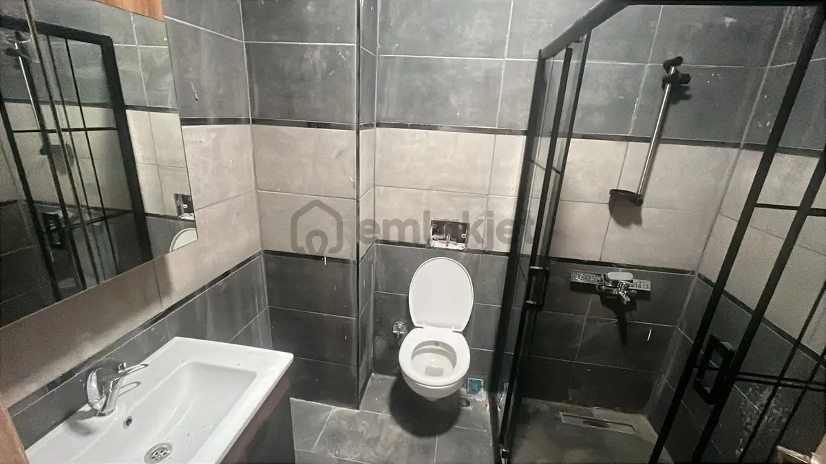 Arslan İnşaat Denize Yakın Havuzlu Sitede Geniş Lüks Daire - 6