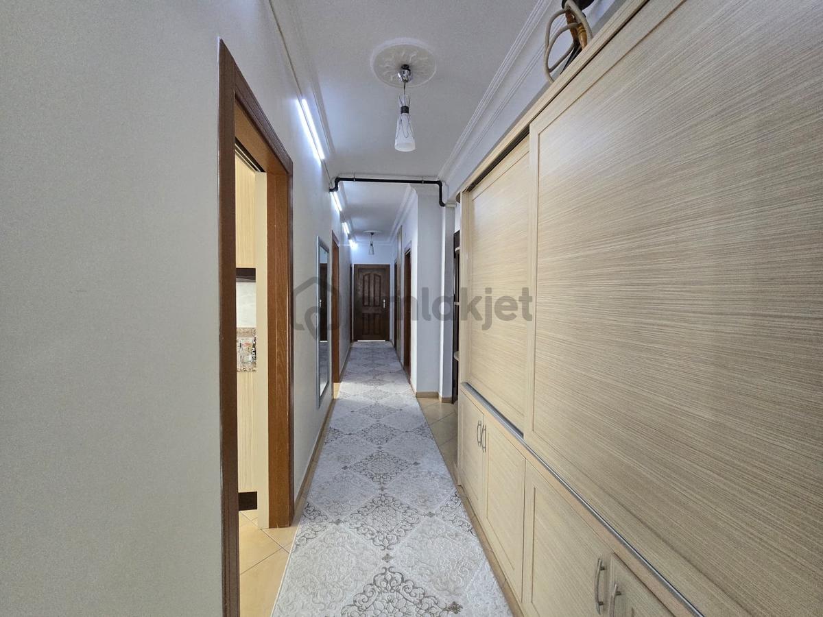 Mükemmel Konumda 130m2 Geniş 3+1 Daire - 13