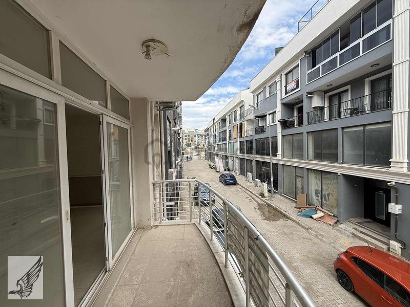 Seferihisar Çarşı Merkezde 2+1 Ebeveyn Banyolu Daire - 10