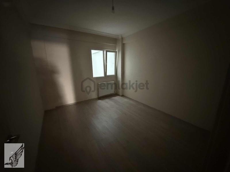 Seferihisar Çolakibrahim Mahallesinde Kiralık 1+1 Daire - 16
