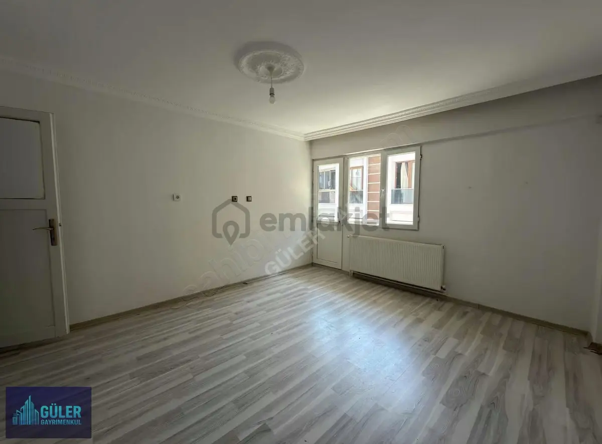 | Kapalı Mutfak | 2+1 | Balkonlu | Eşyasız Kiralık - 14