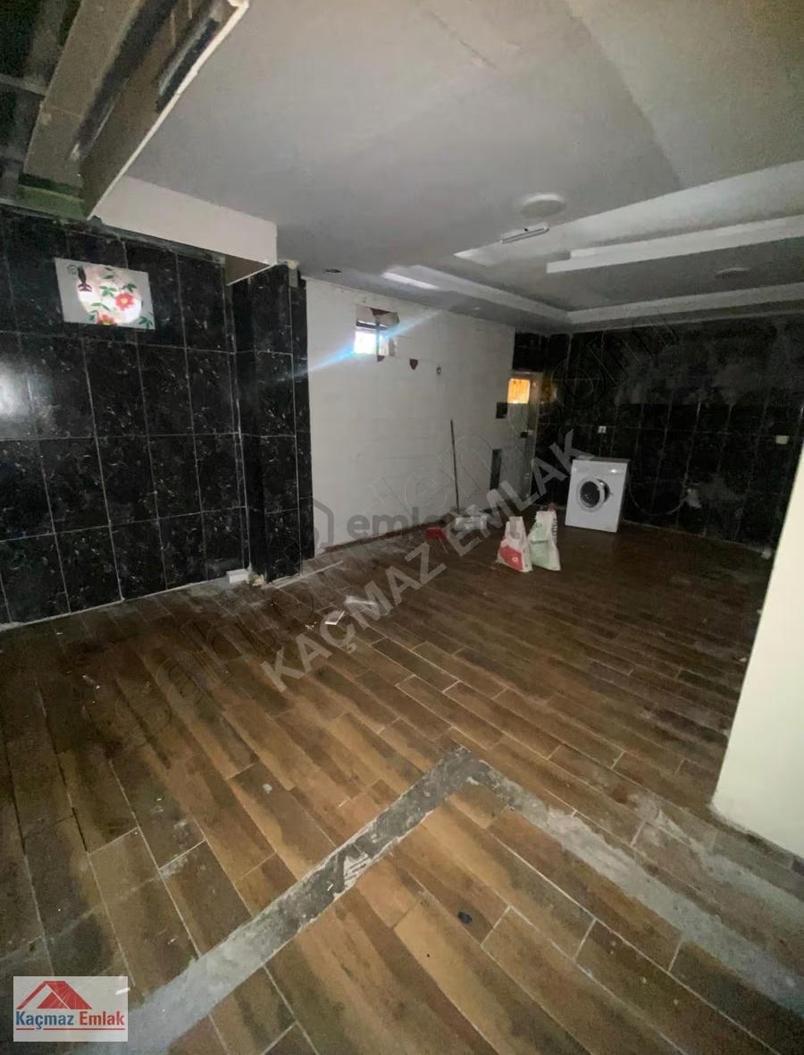 Manavgat Kafeler Caddesinde Devren Kiralık Dükkan - 4