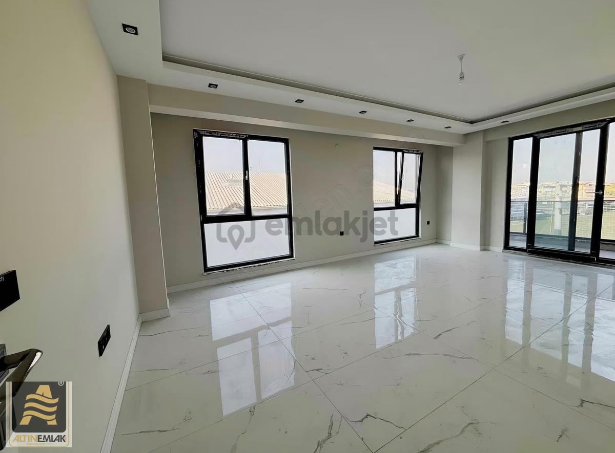 Erenler Koç Cty Trend Sitesi Satılık 3+1 Daire Akıllı Ev Konsept - 3