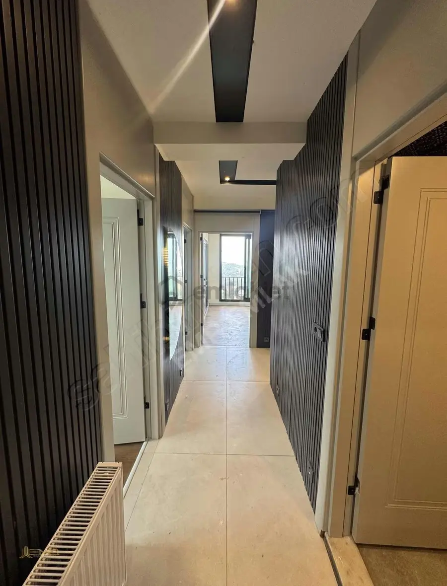 Çınarlı'da Blv Üzeri Göl Manzaralı 2+1 K.mutfak Doğalgazlı Daire - 3