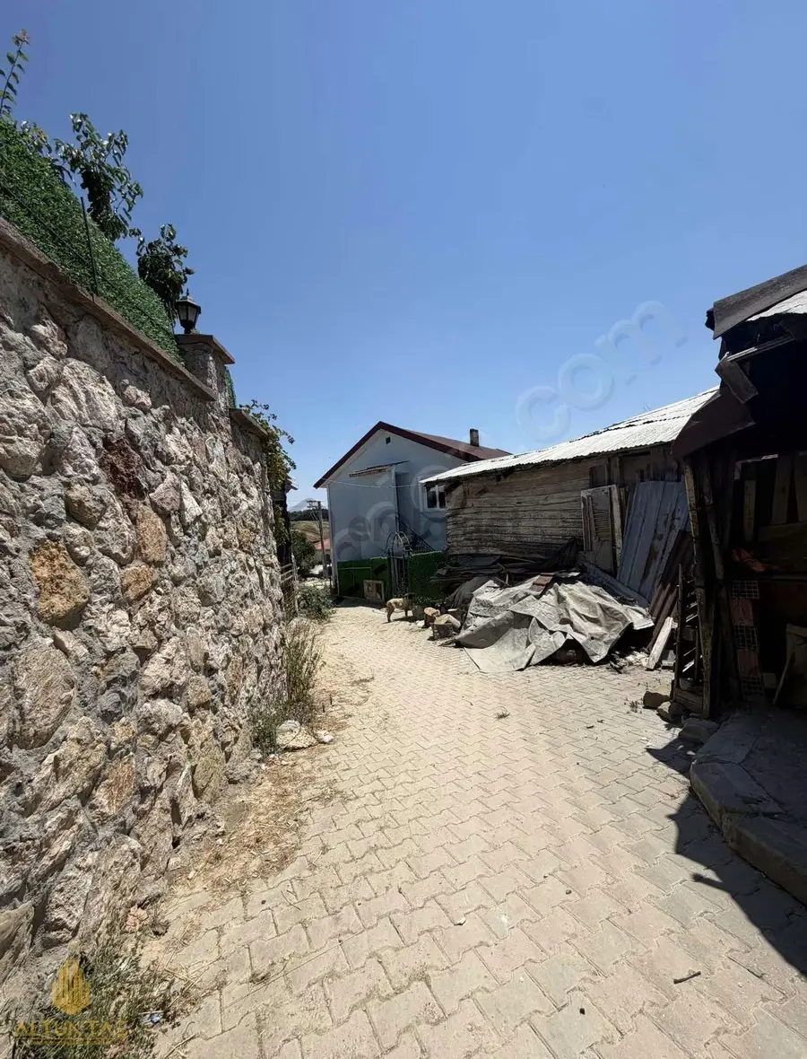 İzmit Kaynarcada Konut İmarlı Müstakil Ev Ve Arsa - 28