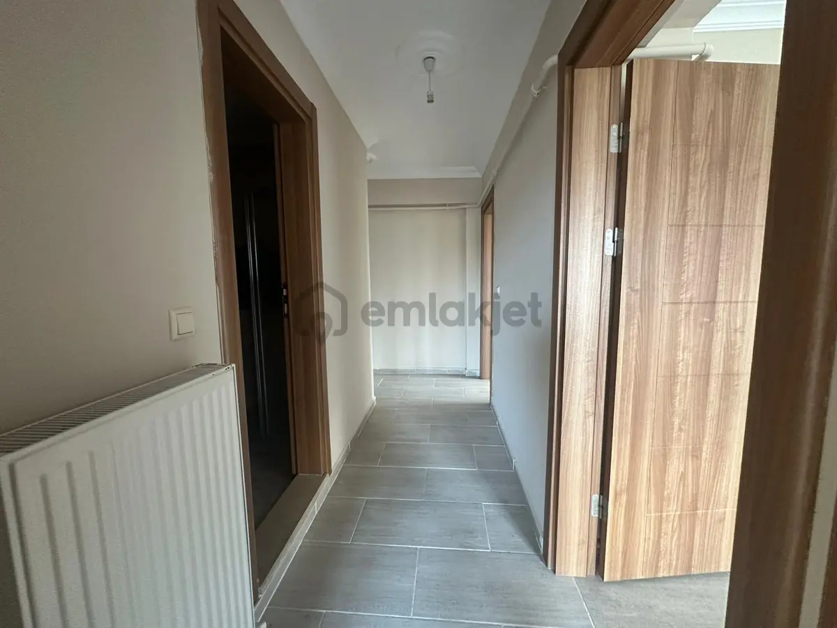Denize Çok Yakın, Köşe Konumda 2+1 Daire Hemen Arayınn!!!!! - 8