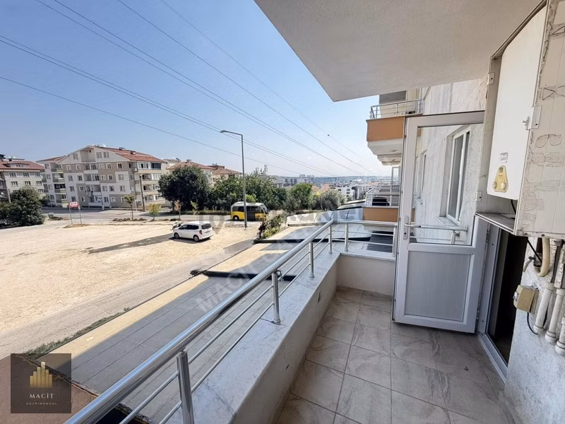 Macit'den Cevizlik Caddesinde 1+1 Eşyalı Kiralık Daire - 26